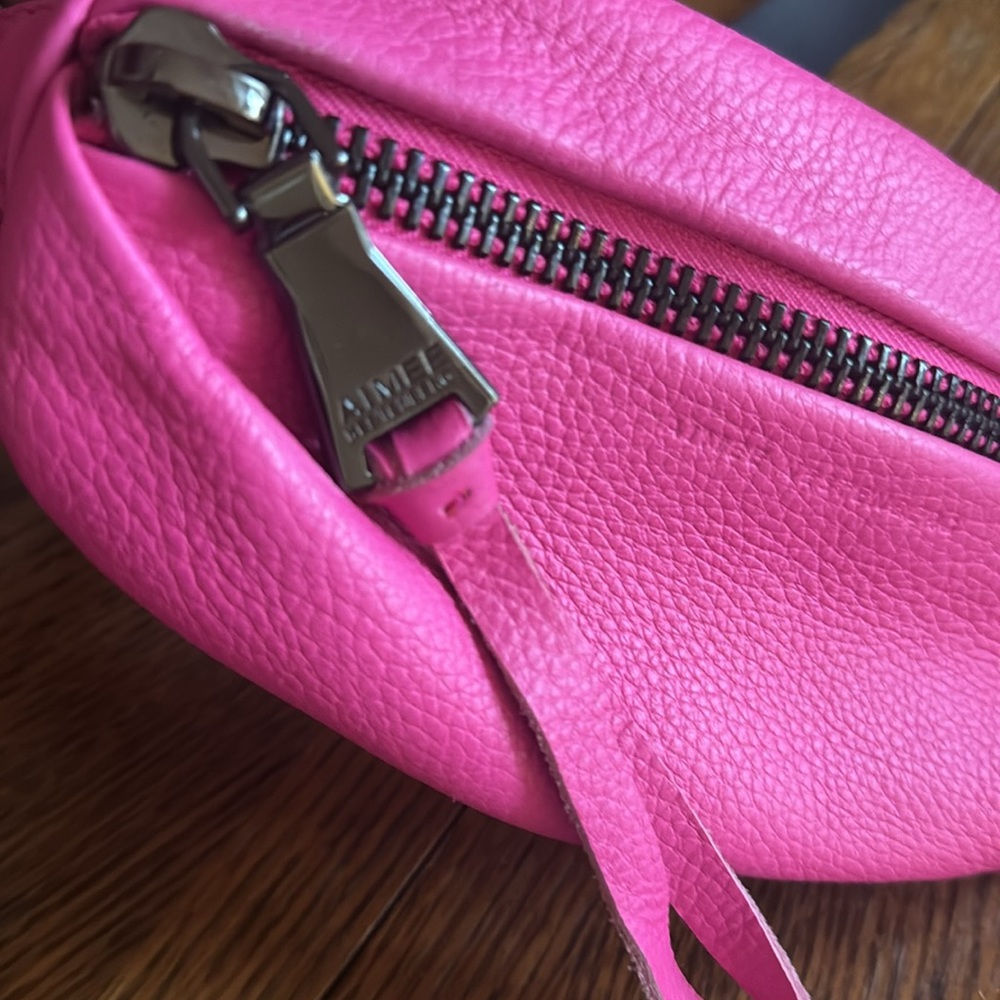 Aimee Kestenberg Pink Leather Belt Bag with Black Strap - Picture 4 of 6